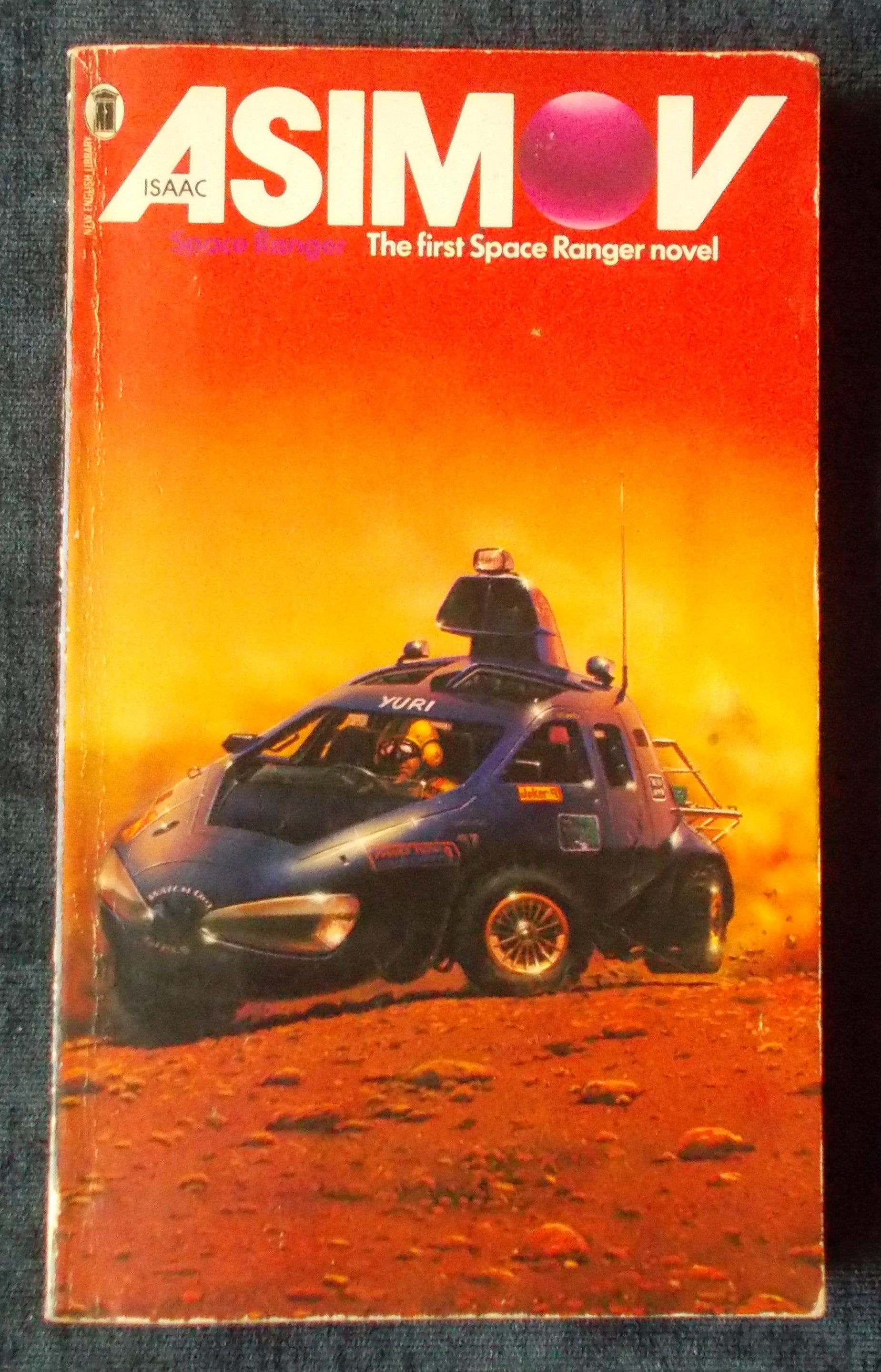 Space Ranger: Isaac ASimov – Cosmic Cauldron Books